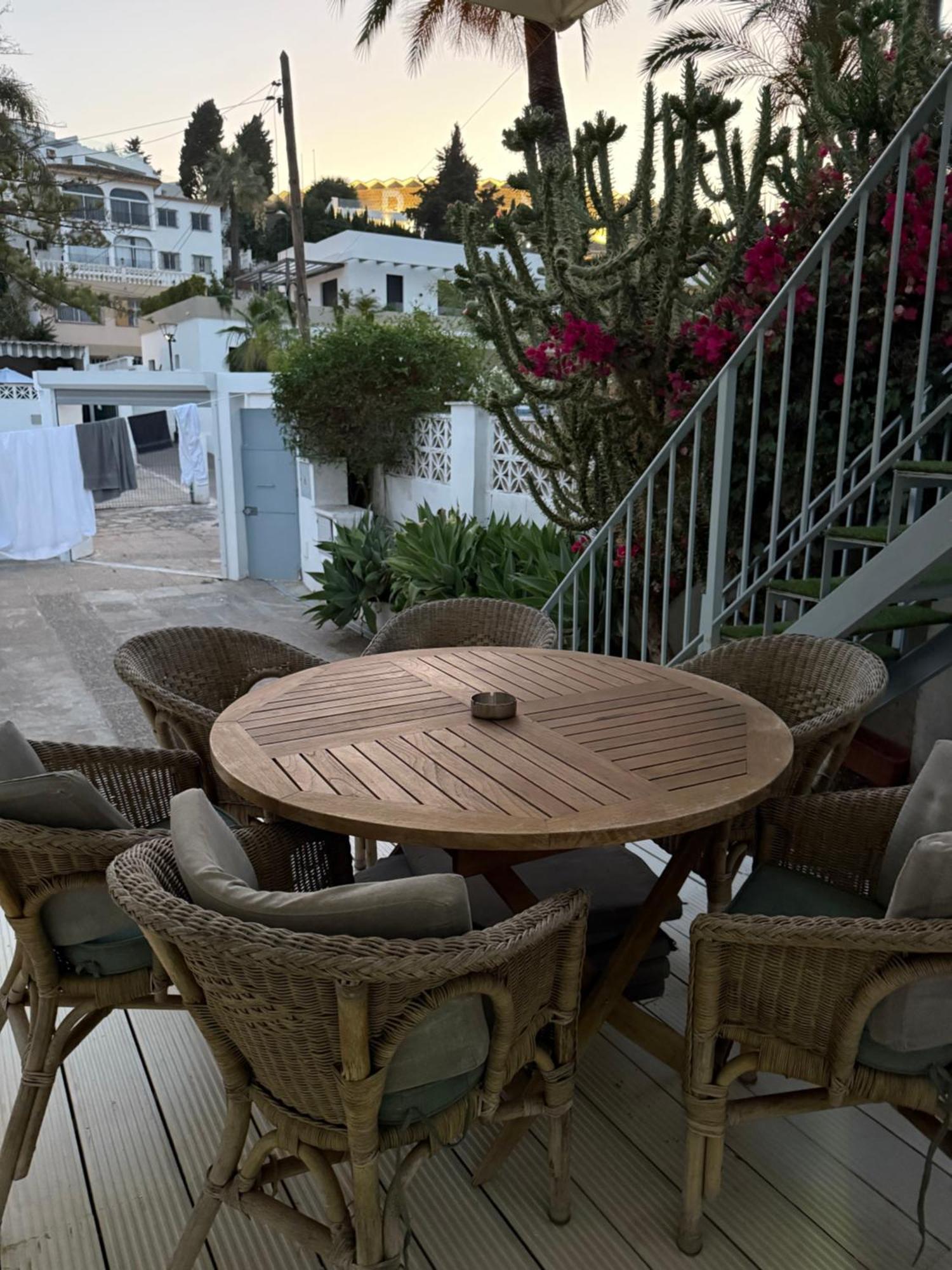 Puerto Banus Jacuzzi Close To Breath And Arena Marbella